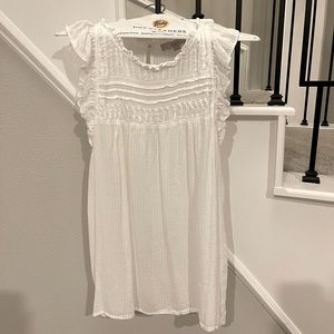 Light weight flutter sleeve blouse size XL. Loft.